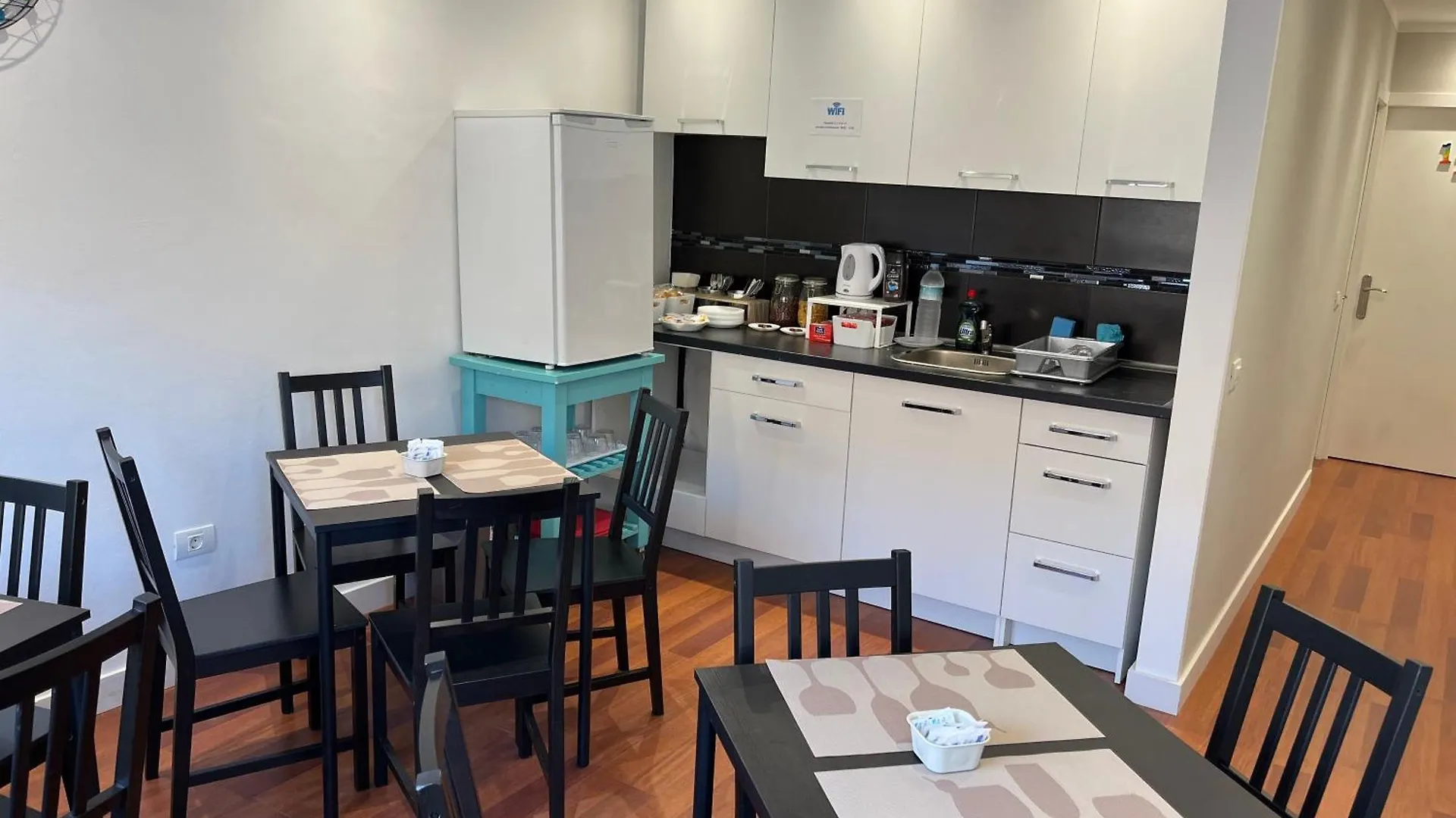 B&B Paraiso Tenerife Super Economy Rooms Airport 로스 아브리고스 스페인