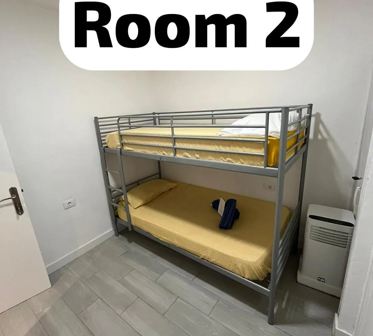 Bed and breakfast B&B Paraiso Tenerife Super Economy Rooms Airport Los Abrigos